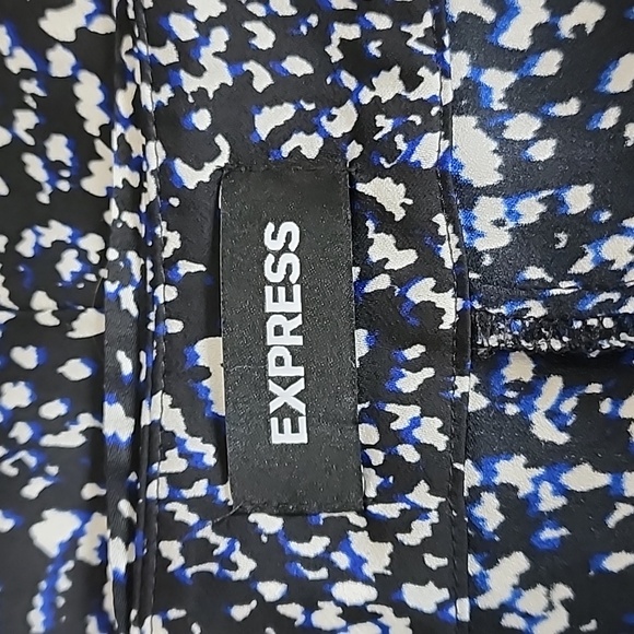 EXPRESS Shortie Super High Rise Short/ size  14 - Picture 4 of 13